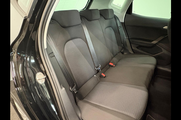 Seat Arona 1.0 TSI Style Business Connect Airco Navi Carplay Cruise Control PDC Achter