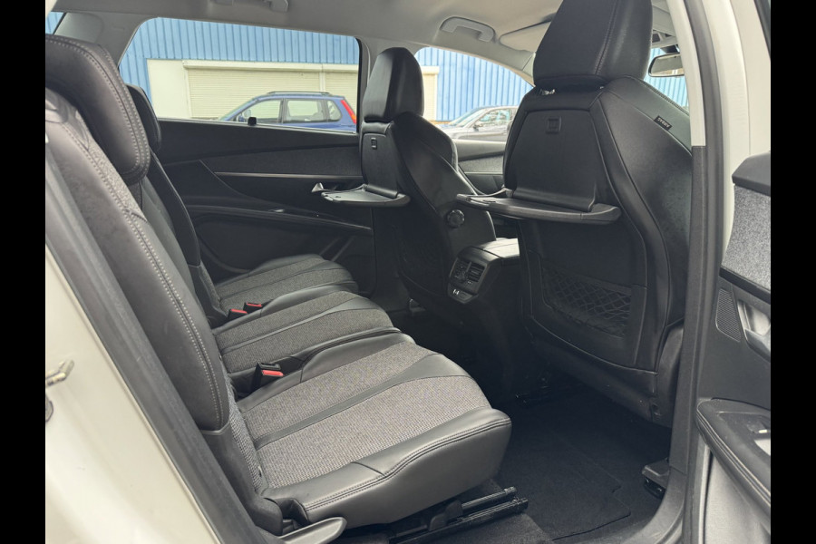 Peugeot 5008 1.2 PureTech Allure AUTOMAAT 7Prs- Navigatie / Apple Carplay I Airco I LED I DPC I Sport pakket I Dealer onderhouden