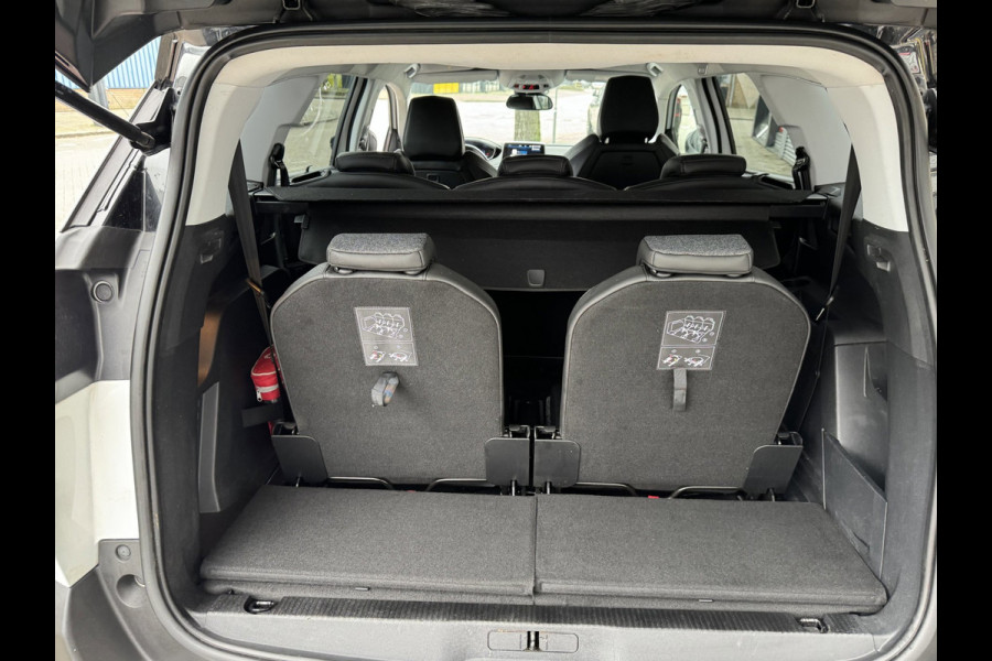 Peugeot 5008 1.2 PureTech Allure AUTOMAAT 7Prs- Navigatie / Apple Carplay I Airco I LED I DPC I Sport pakket I Dealer onderhouden