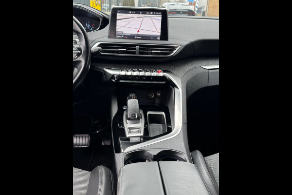 Peugeot 5008 1.2 PureTech Allure AUTOMAAT 7Prs- Navigatie / Apple Carplay I Airco I LED I DPC I Sport pakket I Dealer onderhouden