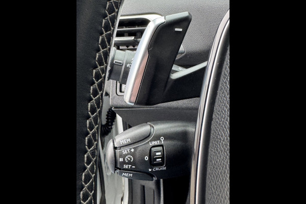 Peugeot 5008 1.2 PureTech Allure AUTOMAAT 7Prs- Navigatie / Apple Carplay I Airco I LED I DPC I Sport pakket I Dealer onderhouden
