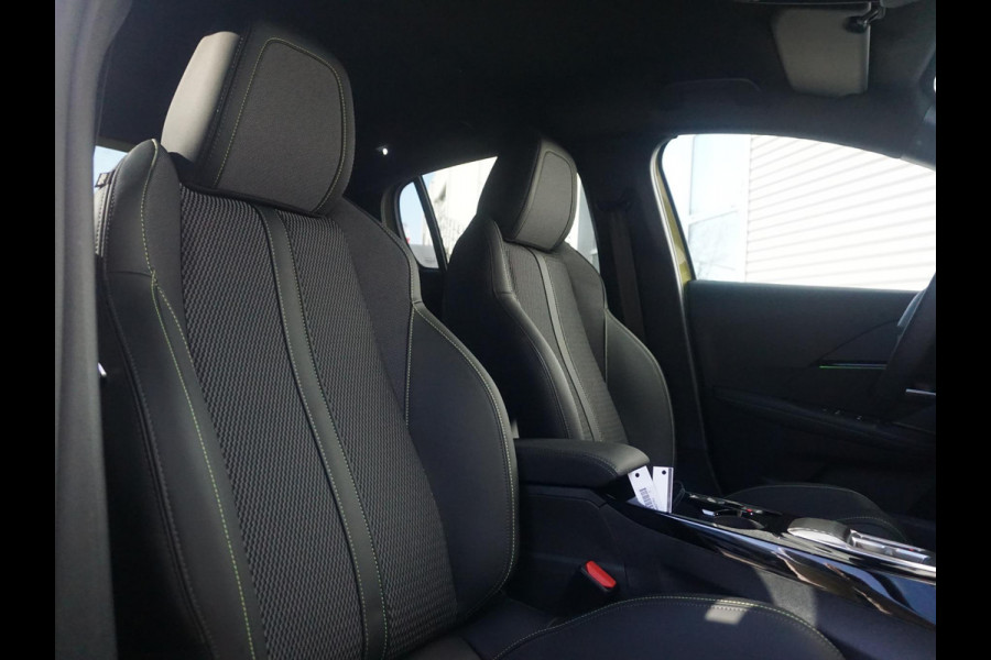 Peugeot 208 1.2 Hybrid 110 e-DCS6 GT Vision Pack