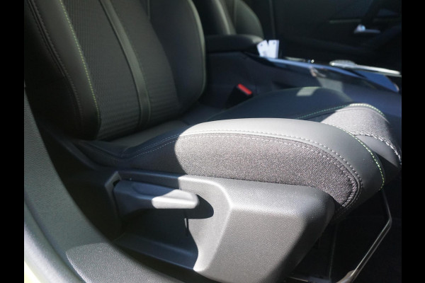 Peugeot 208 1.2 Hybrid 110 e-DCS6 GT Vision Pack