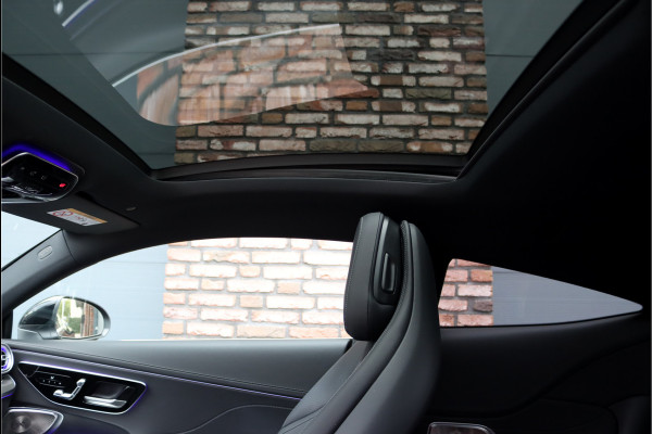 Mercedes-Benz CLE Coupé 200 AMG Line | Distronic Pro | Panoramadak | Memory | Burmester | Verwarmd Stuurwiel | Digital Light | Keyless Go | Camera | Stoelverwarming |