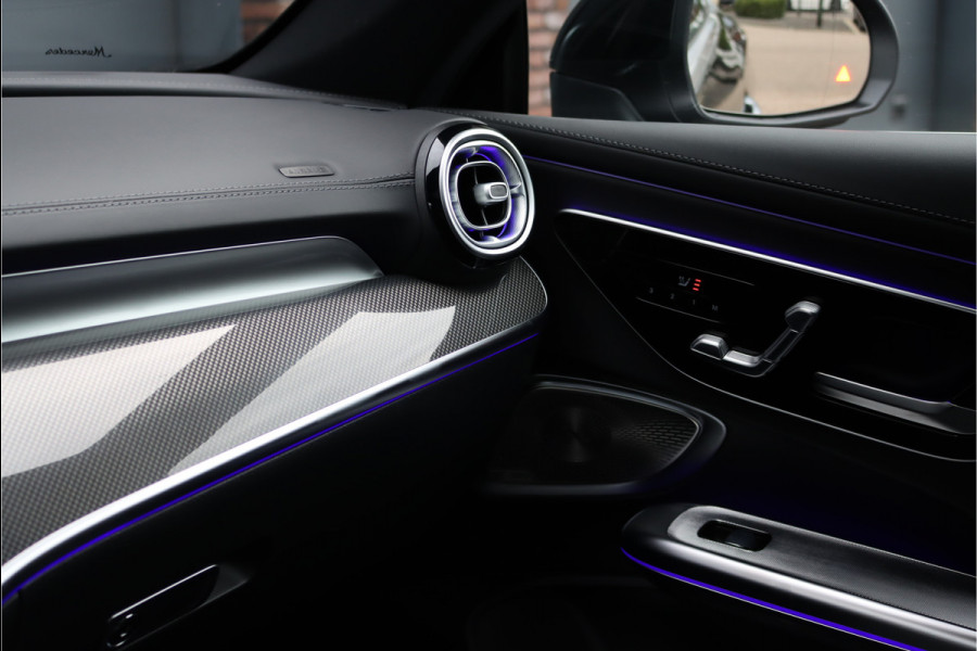 Mercedes-Benz CLE Coupé 200 AMG Line | Distronic Pro | Panoramadak | Memory | Burmester | Verwarmd Stuurwiel | Digital Light | Keyless Go | Camera | Stoelverwarming |