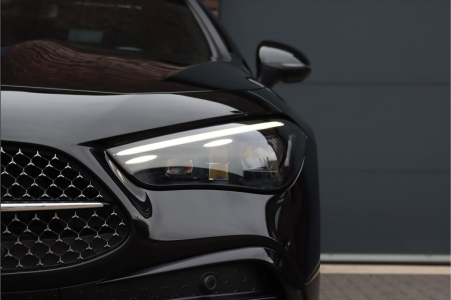 Mercedes-Benz CLE Coupé 200 AMG Line | Distronic Pro | Panoramadak | Memory | Burmester | Verwarmd Stuurwiel | Digital Light | Keyless Go | Camera | Stoelverwarming |