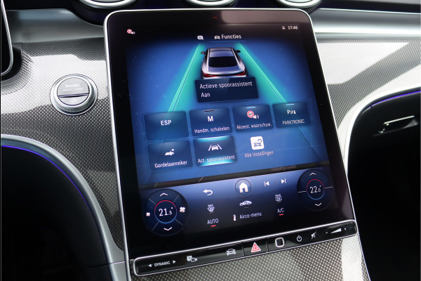 Mercedes-Benz CLE Coupé 200 AMG Line | Distronic Pro | Panoramadak | Memory | Burmester | Verwarmd Stuurwiel | Digital Light | Keyless Go | Camera | Stoelverwarming |