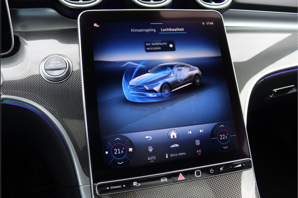 Mercedes-Benz CLE Coupé 200 AMG Line | Distronic Pro | Panoramadak | Memory | Burmester | Verwarmd Stuurwiel | Digital Light | Keyless Go | Camera | Stoelverwarming |