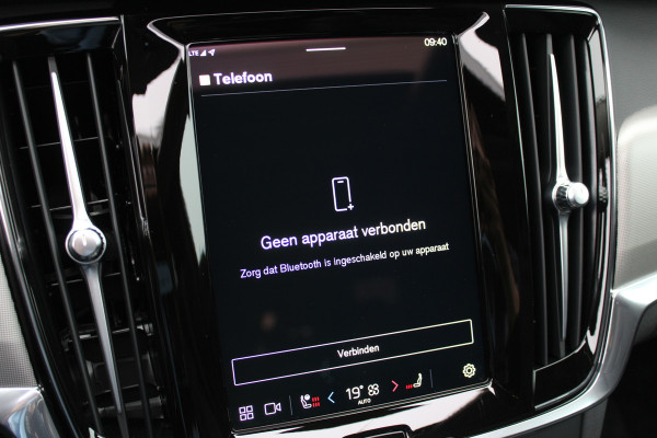 Volvo S90 2.0 T8 AWD Ultimate Dark | Panoramadak | H&K | Head-up | Leder | Pilot Assist | BLIS