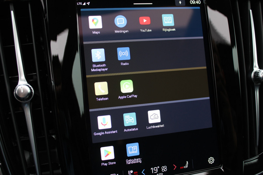 Volvo S90 2.0 T8 AWD Ultimate Dark | Panoramadak | H&K | Head-up | Leder | Pilot Assist | BLIS