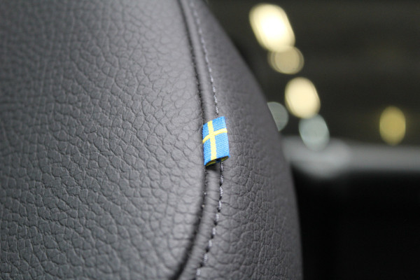 Volvo S90 2.0 T8 AWD Ultimate Dark | Panoramadak | H&K | Head-up | Leder | Pilot Assist | BLIS