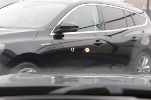 Volvo S90 2.0 T8 AWD Ultimate Dark | Panoramadak | H&K | Head-up | Leder | Pilot Assist | BLIS