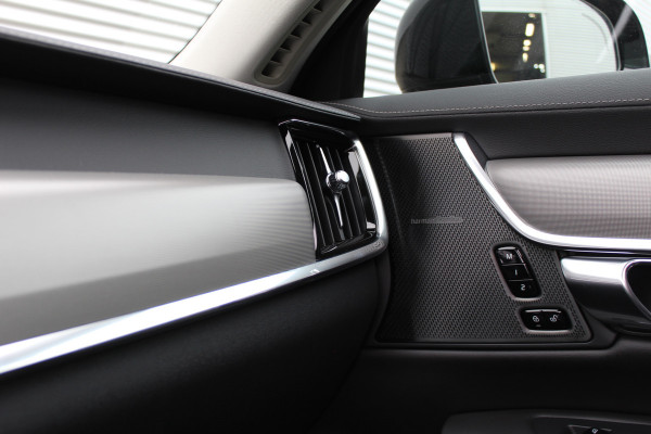 Volvo S90 2.0 T8 AWD Ultimate Dark | Panoramadak | H&K | Head-up | Leder | Pilot Assist | BLIS