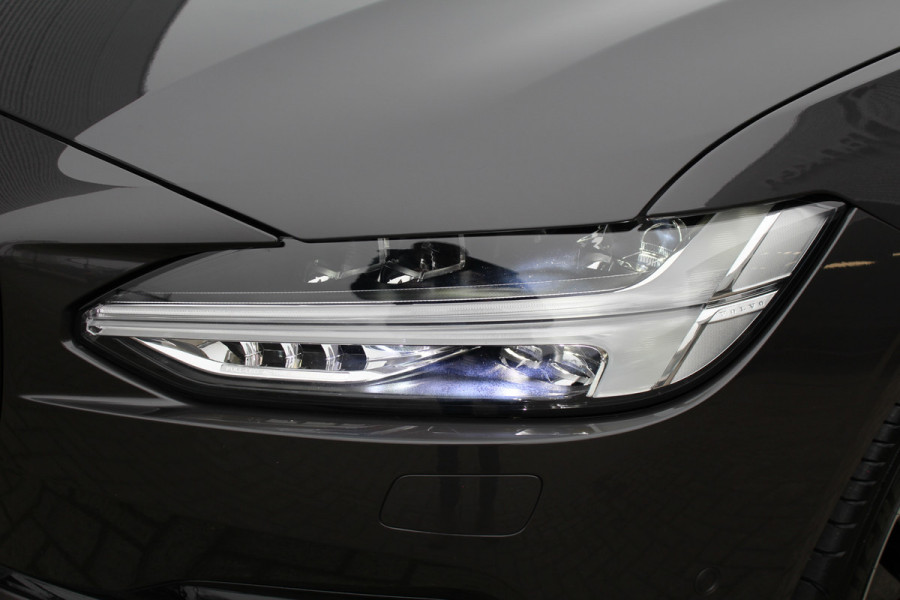 Volvo S90 2.0 T8 AWD Ultimate Dark | Panoramadak | H&K | Head-up | Leder | Pilot Assist | BLIS