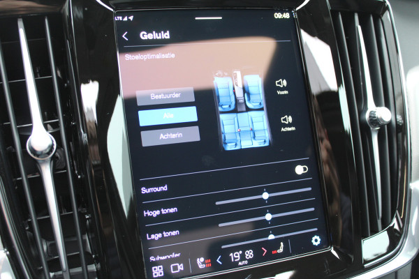 Volvo S90 2.0 T8 AWD Ultimate Dark | Panoramadak | H&K | Head-up | Leder | Pilot Assist | BLIS