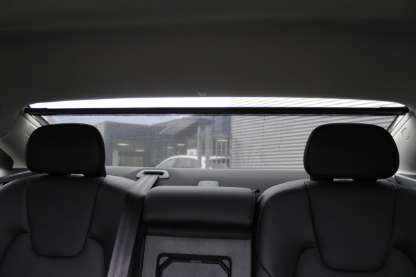 Volvo S90 2.0 T8 AWD Ultimate Dark | Panoramadak | H&K | Head-up | Leder | Pilot Assist | BLIS