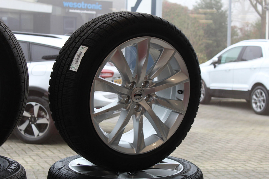 Volvo S90 2.0 T8 AWD Ultimate Dark | Panoramadak | H&K | Head-up | Leder | Pilot Assist | BLIS