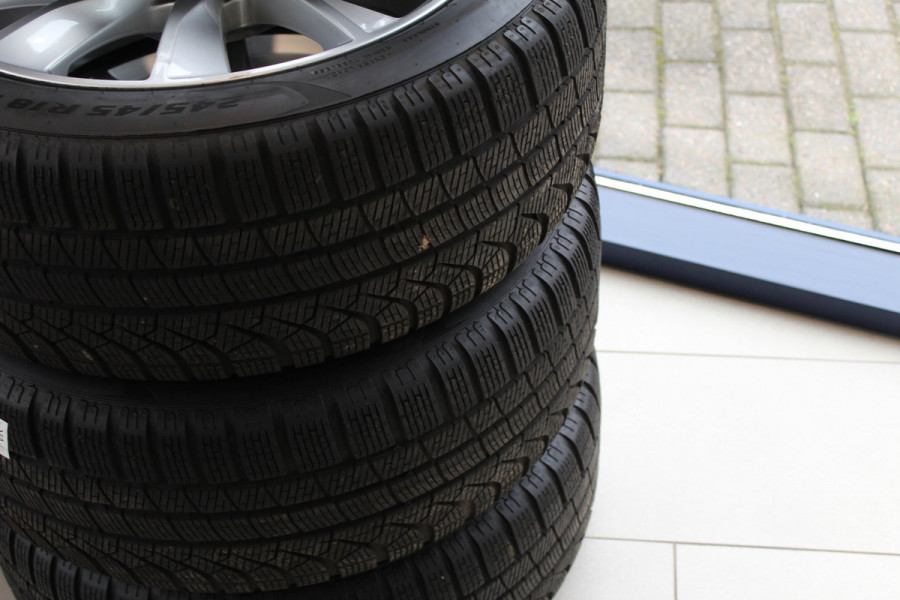 Volvo S90 2.0 T8 AWD Ultimate Dark | Panoramadak | H&K | Head-up | Leder | Pilot Assist | BLIS