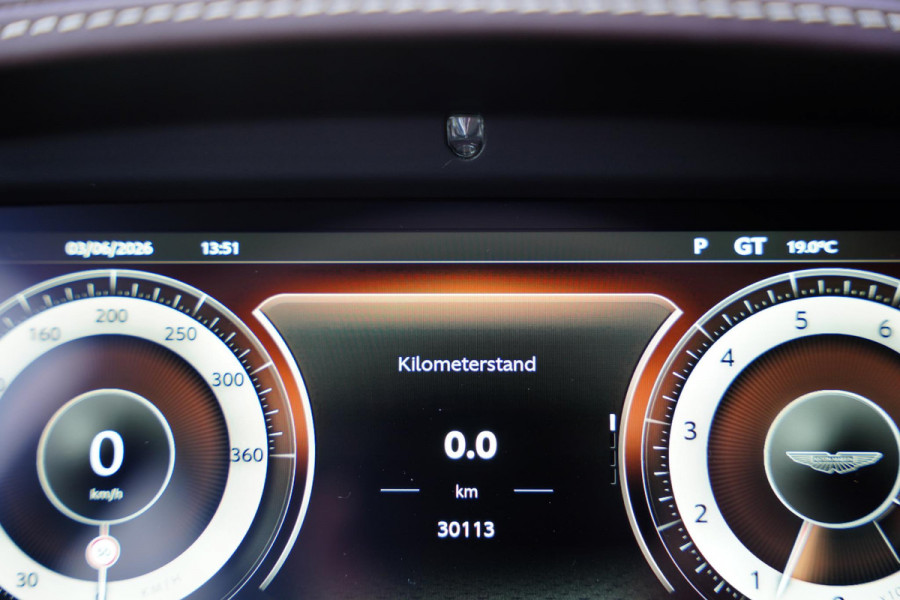 Aston Martin DB12 4.0 V8 / NL-Auto / B&W / Carbon