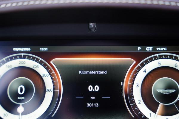 Aston Martin DB12 4.0 V8 / NL-Auto / B&W / Carbon