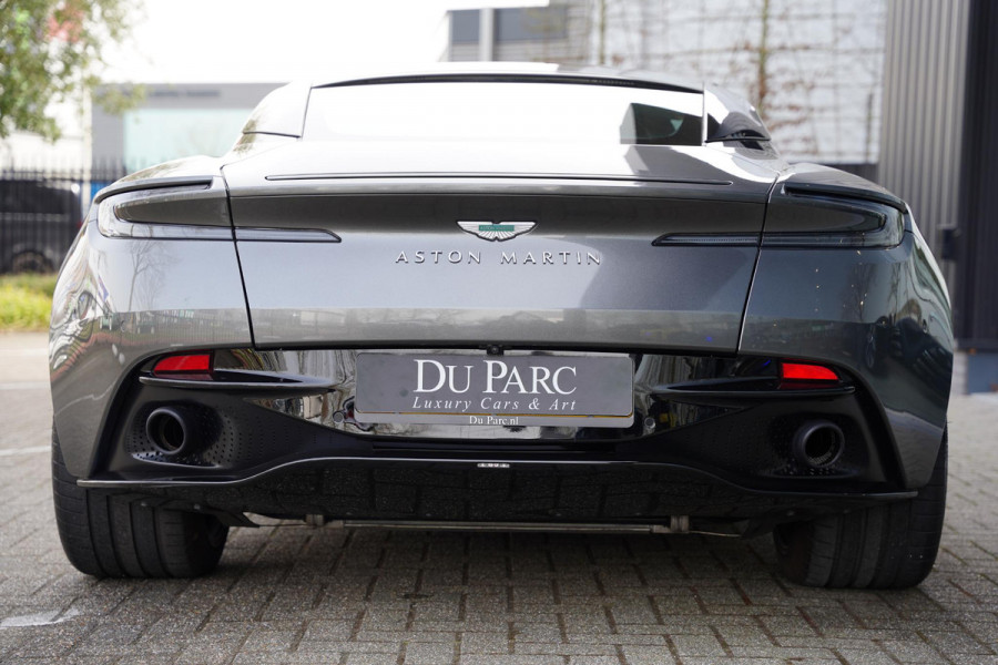 Aston Martin DB12 4.0 V8 / NL-Auto / B&W / Carbon