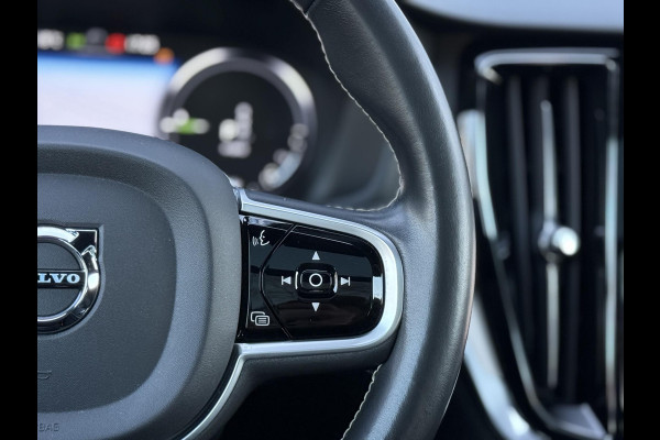 Volvo V60 2.0 T8 Recharge 390PK AWD R-Design |Pano|H/K|360CAM|AutoPilot|Trekhaak