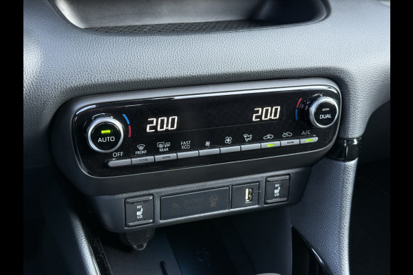 Toyota Yaris 1.5 Hybrid Tokyo Spirit | HUD | ACC | Camera | LED | 17 inch