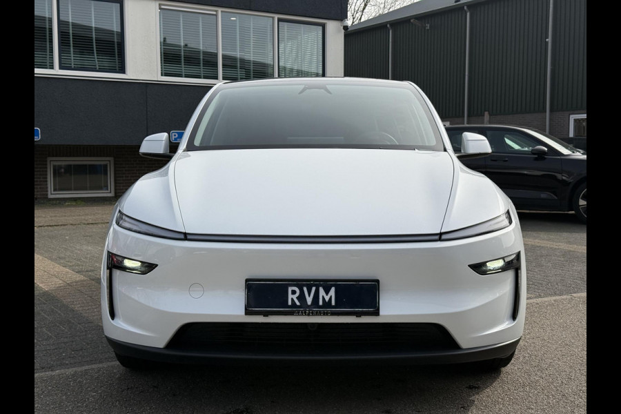 Tesla Model Y Premium Long Range AWD 75 kWh 10.000KM! | AFN. TREKHAAK | FABRIEKSGARANTIE TOT 2029! BTW| NIEUW MODEL