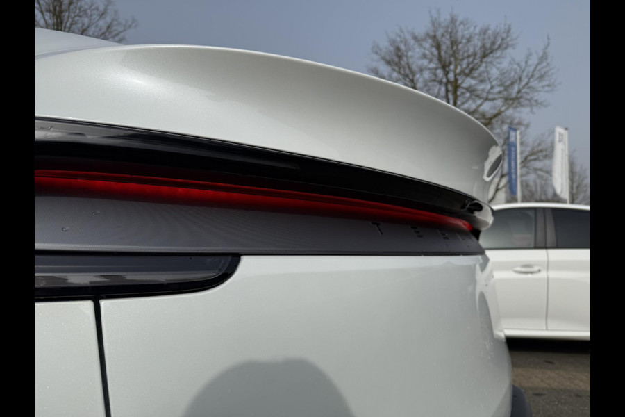 Tesla Model Y Premium Long Range AWD 75 kWh 10.000KM! | AFN. TREKHAAK | FABRIEKSGARANTIE TOT 2029! BTW| NIEUW MODEL