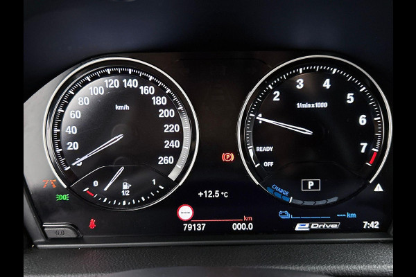 BMW 2 Serie Active Tourer 225xe iPerformance Executive CAMERA | NAVI & CARPLAY | HEAD-UP | AD-CRUISE