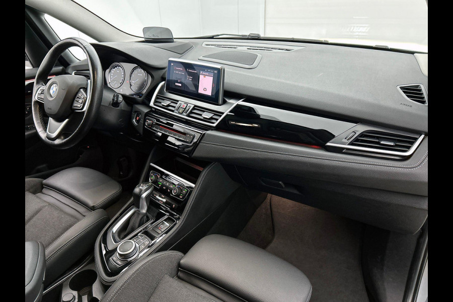 BMW 2 Serie Active Tourer 225xe iPerformance Executive CAMERA | NAVI & CARPLAY | HEAD-UP | AD-CRUISE
