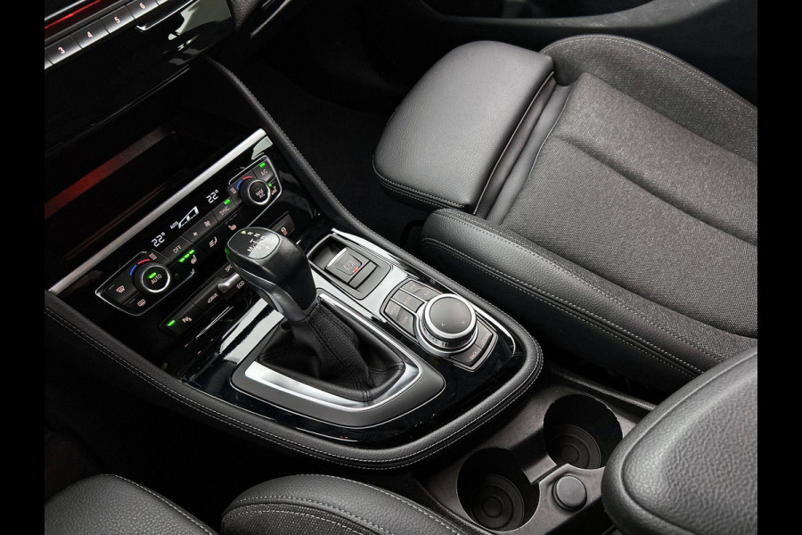 BMW 2 Serie Active Tourer 225xe iPerformance Executive CAMERA | NAVI & CARPLAY | HEAD-UP | AD-CRUISE