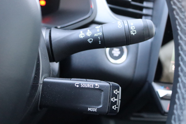 Renault Captur 1.3TCE 160PK Automaat MHEV Techno Camera/Carplay/Cruise-control/Parkeerhulp