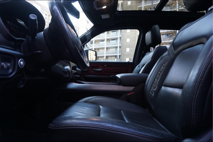 Dodge Ram 1500 5.7 V8 4x4 Crew Cab Rebel Sport | Luchtvering PANO -dak | Black Line | Off Road | Groot Navi | Apple CarPlay | Keyless | 20inch | Harman Kardon | Full LED | LPG onderbouw | excl BTW 3/2026 beurt + 4x Banden