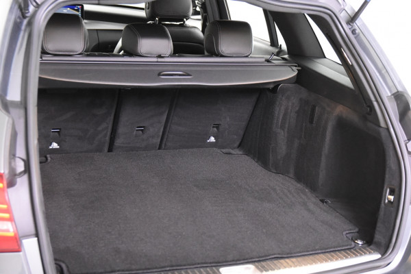 Mercedes-Benz C-Klasse 180 d T AMG-Line *Leer*Navigatie*Trekhaak*Parkassist*