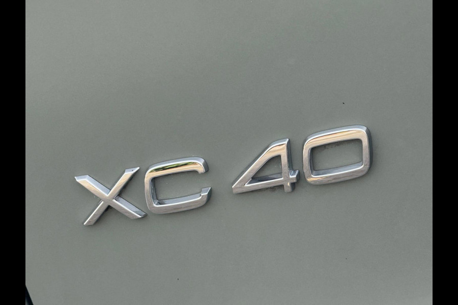 Volvo XC40 Recharge P8 AWD 408 pk R-Design, afneembare trekhaak, stoelverwarming, 1 e eigenaar, NL auto met nap