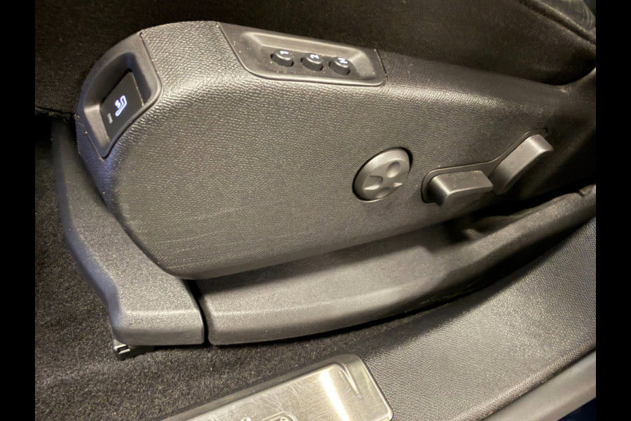 Citroën C5 Aircross 1.6 Plug-in Hybrid 225 Shine PANO/LEDER/CAM/DAB/CARPLAY/NAVI/LED/CRUISE///