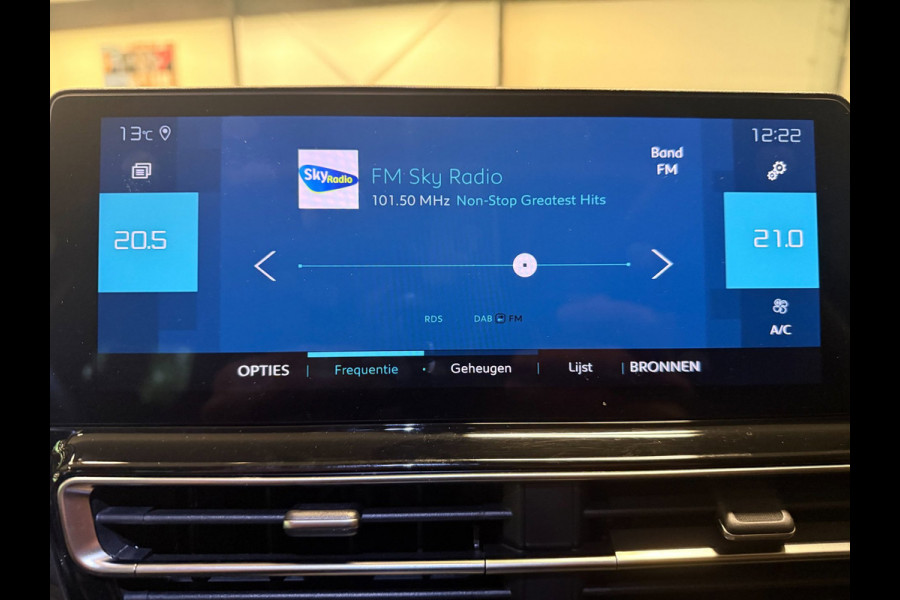 Citroën C5 Aircross 1.6 Plug-in Hybrid 225 Shine PANO/LEDER/CAM/DAB/CARPLAY/NAVI/LED/CRUISE///