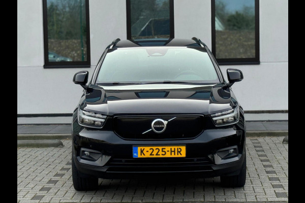 Volvo XC40 Recharge P8 AWD 408 pkR-Design, afneembare trekhaak, achteruitrijcamera, stoelverwarming, 1 e eigenaar, NL auto met nap