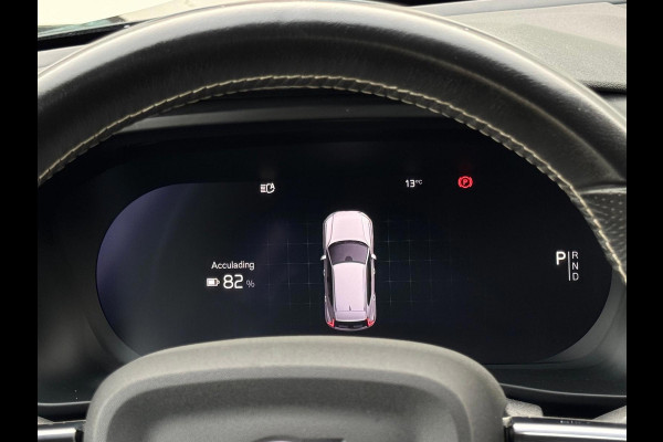 Volvo XC40 Recharge P8 AWD 408 pkR-Design, afneembare trekhaak, achteruitrijcamera, stoelverwarming, 1 e eigenaar, NL auto met nap