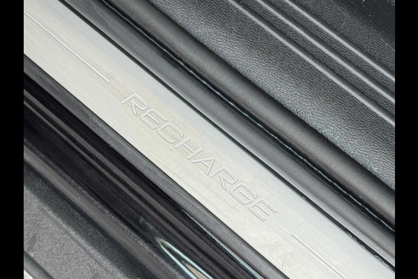 Volvo XC40 Recharge P8 AWD 408 pkR-Design, afneembare trekhaak, achteruitrijcamera, stoelverwarming, 1 e eigenaar, NL auto met nap