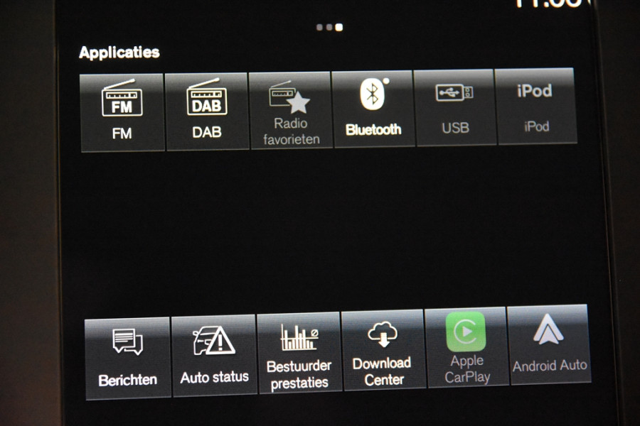 Volvo XC40 1.5 T2 Momentum *1ste Eigenaar*Navigatie*Parkassist*Trekhaak*