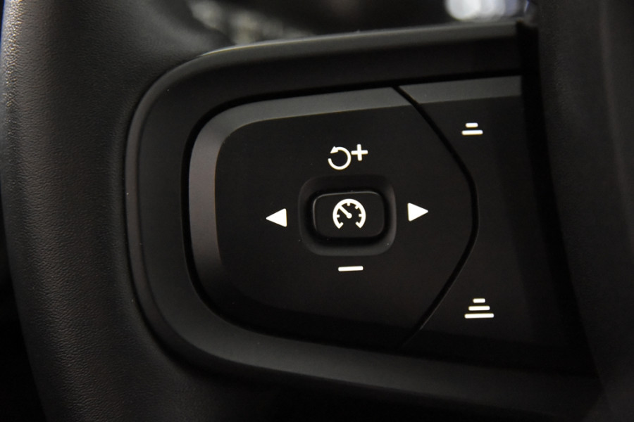 Volvo XC40 1.5 T2 Momentum *1ste Eigenaar*Navigatie*Parkassist*Trekhaak*