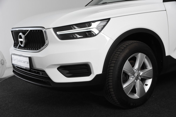 Volvo XC40 1.5 T2 Momentum *1ste Eigenaar*Navigatie*Parkassist*Trekhaak*