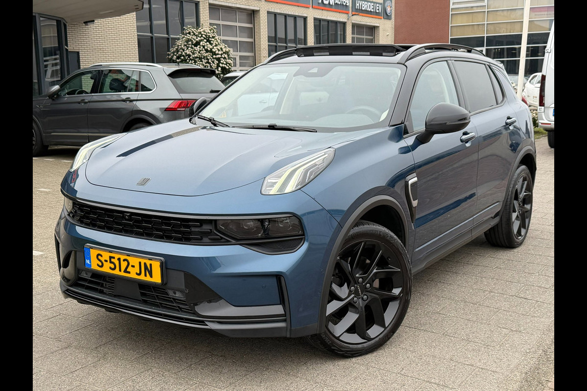 Lynk & Co 01 1.5 l Pano l NAVI l Camera