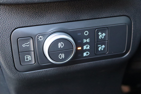 Ford Kuga 2.5 PHEV ST-Line X Navigatie/Winter-pack/Elektr.-trekhaak/Open-dak