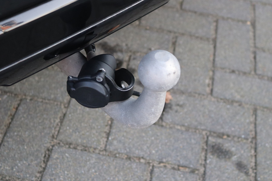 Ford Kuga 2.5 PHEV ST-Line X Navigatie/Winter-pack/Elektr.-trekhaak/Open-dak