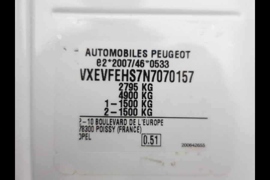 Opel Vivaro 2.0 CDTI L2H1 Edition 144PK Automaat 3 zits Navigatie Airco Bluetooth Trekhaak Cruise Control