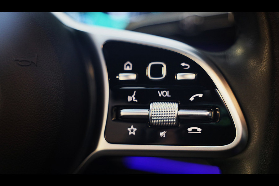 Mercedes-Benz GLE Coupé 350 e 4MATIC AMG 63 Look / Luchtvering / 360 Camera / Acc / Lane Assist / Dode Hoek / Open Pano