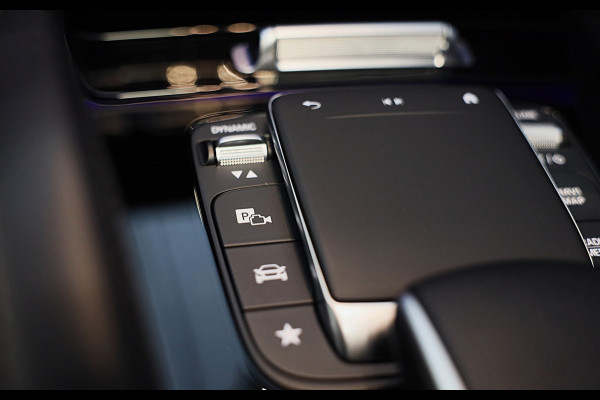 Mercedes-Benz GLE Coupé 350 e 4MATIC AMG 63 Look / Luchtvering / 360 Camera / Acc / Lane Assist / Dode Hoek / Open Pano